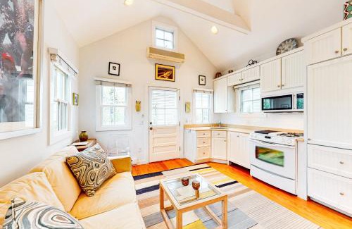 Provincetown House | Downtown Provincetown Delight
