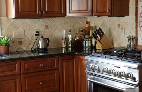 Downtown House | Downtown Raleigh Historic Neighborhood, 5 en-suite Bed & Bath