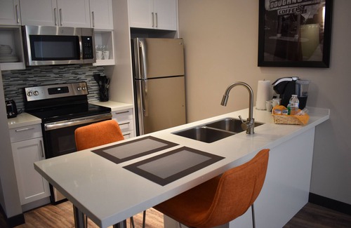 Southwest Raleigh Apartment | Downtown Raleigh Luxury Apartment