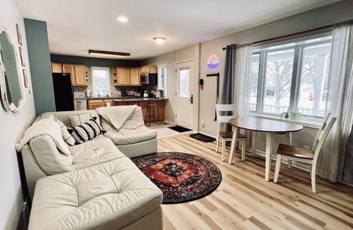 Boyne City Apartment | Downtown Retreat 10 mins to Boyne Mountain. Pet friendly!