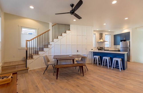 Durango House | Downtown Riverside