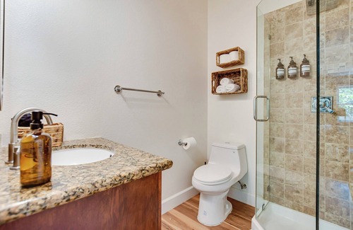 Downtown Riverside House | Downtown Riverside: Walking Distance