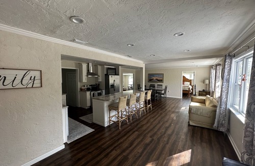 Park East House | DOWNTOWN SARASOTA SEASONAL RENTAL