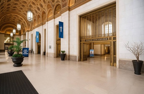 Gateway District Apartment | Downtown Sq: Stadium, Casino, Rock Hall, Clinic