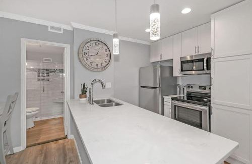 Downtown Atlanta House | Downtown Studio Walk to Mercedes Stadium