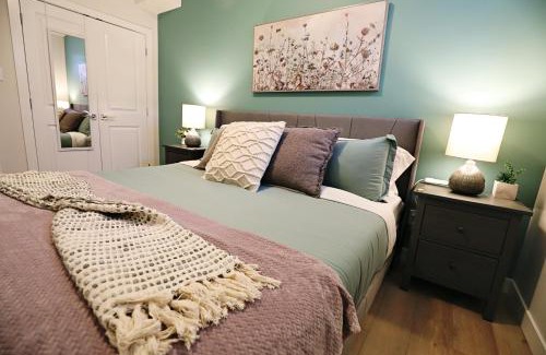 North Central Edmonton House | Downtown Suite King Beds,Long Stays,Disney+
