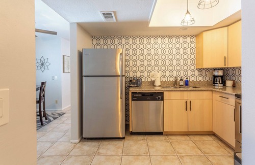 Maple-Ash House | Downtown Tempe Bungalow w/Office steps to ASU & Mill Ave.