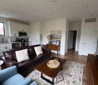 Traverse City House | Downtown Traverse City Capri Condo 316