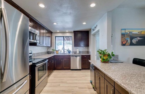Rancho Oakey House | Downtown Vegas Oasis!