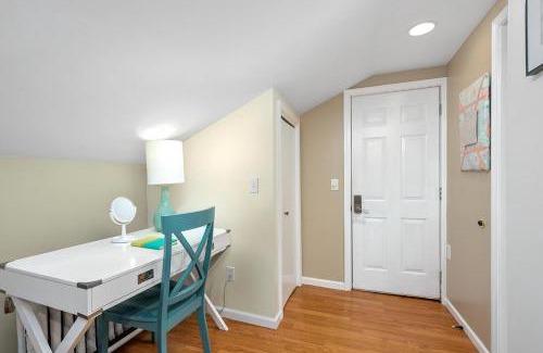 Saugatuck Apartment | Downtown View