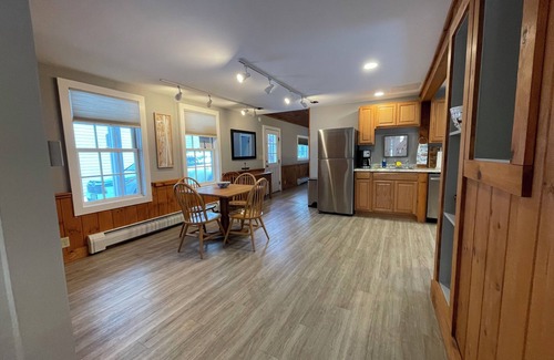 Wilmington Apartment | Downtown Wilmington. Walk to shops! Hiking, paddling, and adventures nearby.