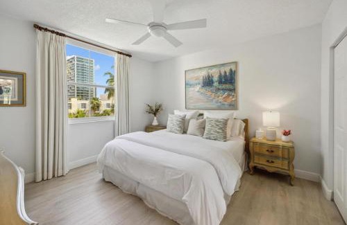 Downtown West Palm Beach Apartment | Downtown WPB Condo at the Square