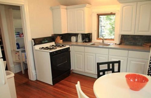 Downtown House | Downtowns Finest Location