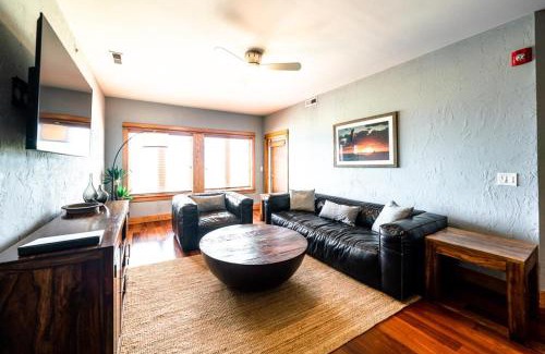 Waves Apartment | Downwinder - Waterfront 2-Bedroom, 2-Bathroom Suite at REAL Watersports