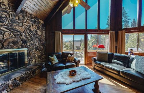 Blue Jay House | Dragon's Lair