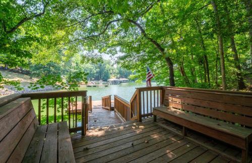Mooresville House | Dragonfly Cove - Private Dock