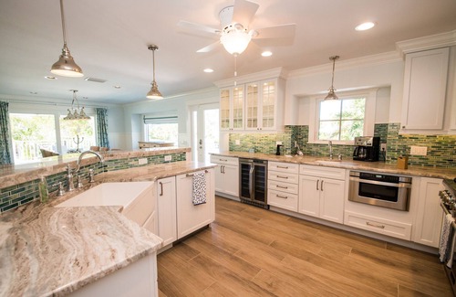 Anna Maria House | Dragonfly - Southern charm on the North end of Anna Maria Island