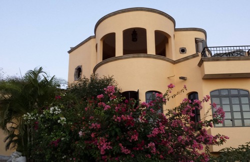 La Manzanilla Apartment | Dramatic Ocean Views & Starry Nights