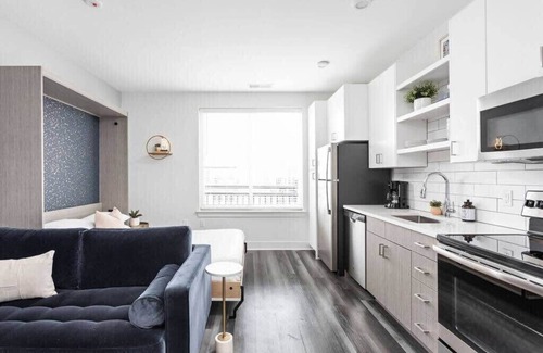Cole-Noble District Apartment | Dream Apartment near Whole Foods CozySuites