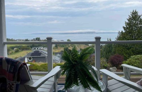 Hansville House | Dream Boat Annie - Entire Home