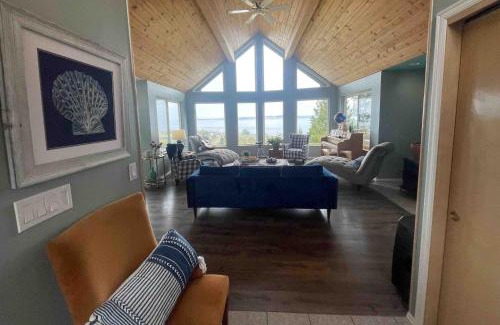 Hansville House | Dream Boat Annie - Entire Home