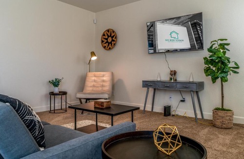 Reno House | Dream Family Home in South Reno 4 bed 30 Min to Lake Tahoe