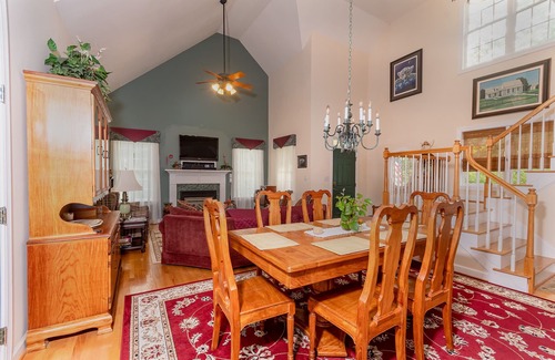 Raleigh House | Dream Retreat near Gipson Play Plaza @ Dix Park Downtown Raleigh & NCSU