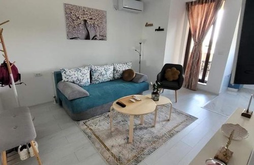 Constanta Apartment | Dream Studio