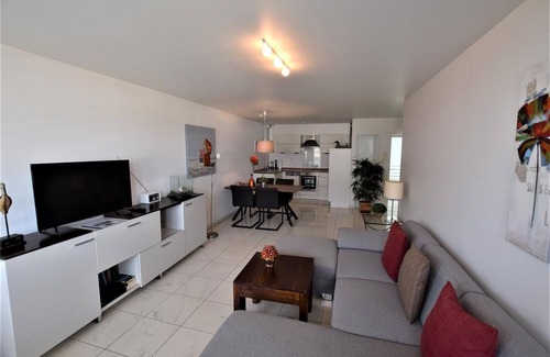 Hohwacht Apartment | Dream vacation apartment with sea view directly on the beach in Hohwacht Bay
