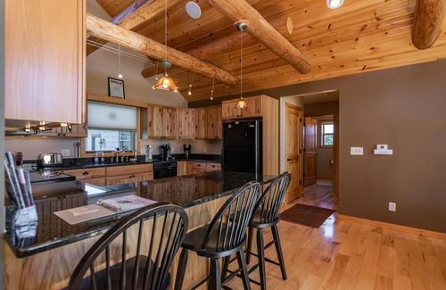 New Lisbon Cabin | DREAM VACATION HOME ON A PEACEFUL CHANNEL AND PRIVATE BEACH