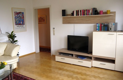 Friedrichshafen Apartment | Dream view directly on Lake Constance in the city center with immediate proximity to the lake at the marina
