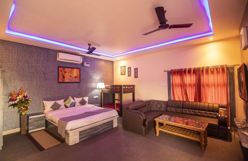 Sohagpur Resort | Dream View Heritage Resort