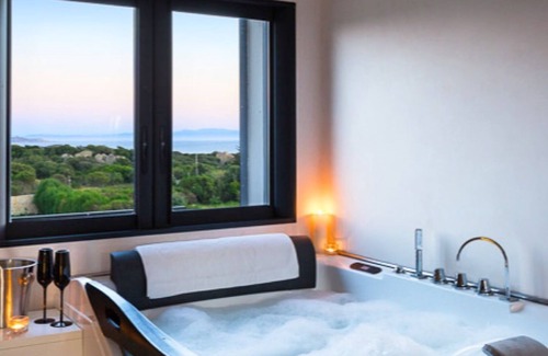 Pianotolli-Caldarello Villa | Dream villa in southern Corsica heated pool