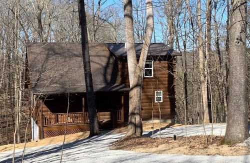 Mannsville Cabin | Dreamin’ Big Family Escape