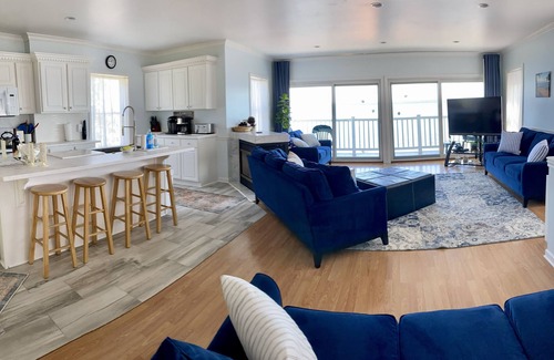 Dresden House | Dreaming a View - Tranquil Retreat on Seneca Lake - Sleeps 12