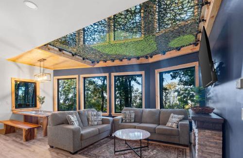 Wildwood House | Dreams of Spring at Magnolia Treehouse