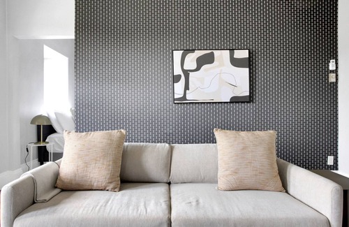 Back Bay Apartment | Dreamy Back Bay Studio w/W/D, nr Copley T, by Blueground