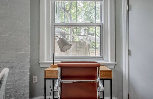 Longwood Apartment | Dreamy Brookline 2BR w/Public W/D, nr Fenway & Groceries, by Blueground