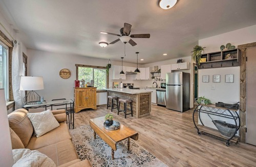 Rainbow Valley Cabin | Dreamy Divide Cabin w/ Deck & Forest View!