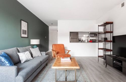 Foggy Bottom Apartment | Dreamy Foggy Bottom 1BR w/ W/D + Gym near IMF & State Dept by Blueground