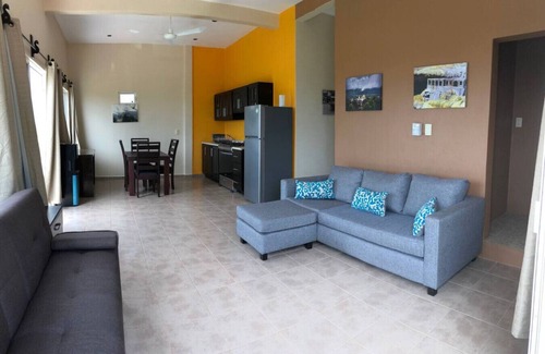 Santa Maria Tonameca House | Dreamy Ocean View Casita ~Terrace ~ Pool ~ Parking