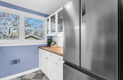 Westside Apartment | Dreamy Treetop Loft in West Midtown Atlanta.