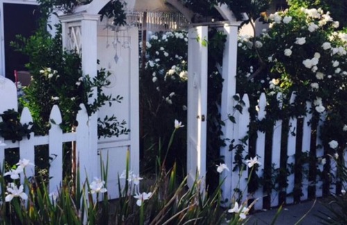 Venice House | dreamy white Venice house with airy whimsical charm