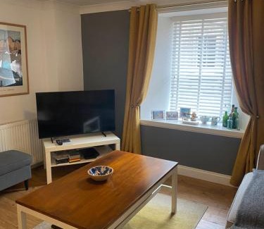Anstruther House | Dreel Cottage