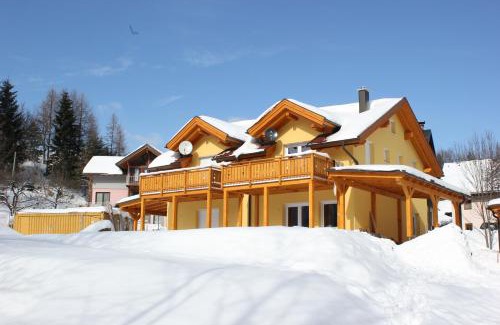 Arnoldstein House | Dreiländerblick, nabij piste met sauna en tafeltennis