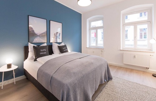 Outer Neustadt Apartment | Dresden Jordanstrasse | 2-Bedroom Suite + balcony
