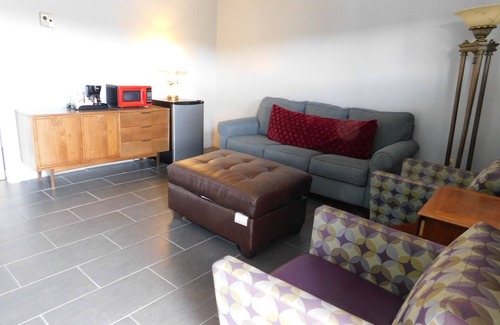 Tyrone Hotel | Drifter Motel