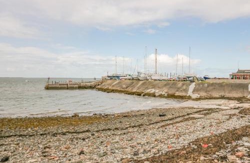Barrow-in-Furness House | Driftwood, 23 Roa Island