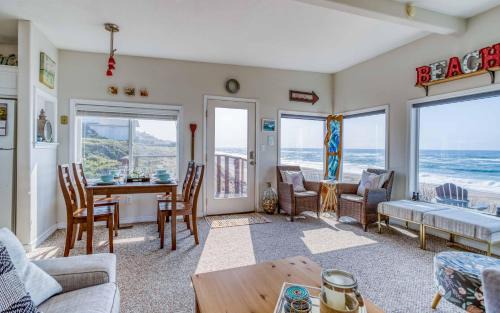 Gleneden Beach House | Driftwood Bungalow