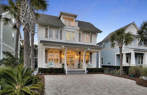 Magnolia Dune House | DRIFTWOOD by Bliss Beach Rentals